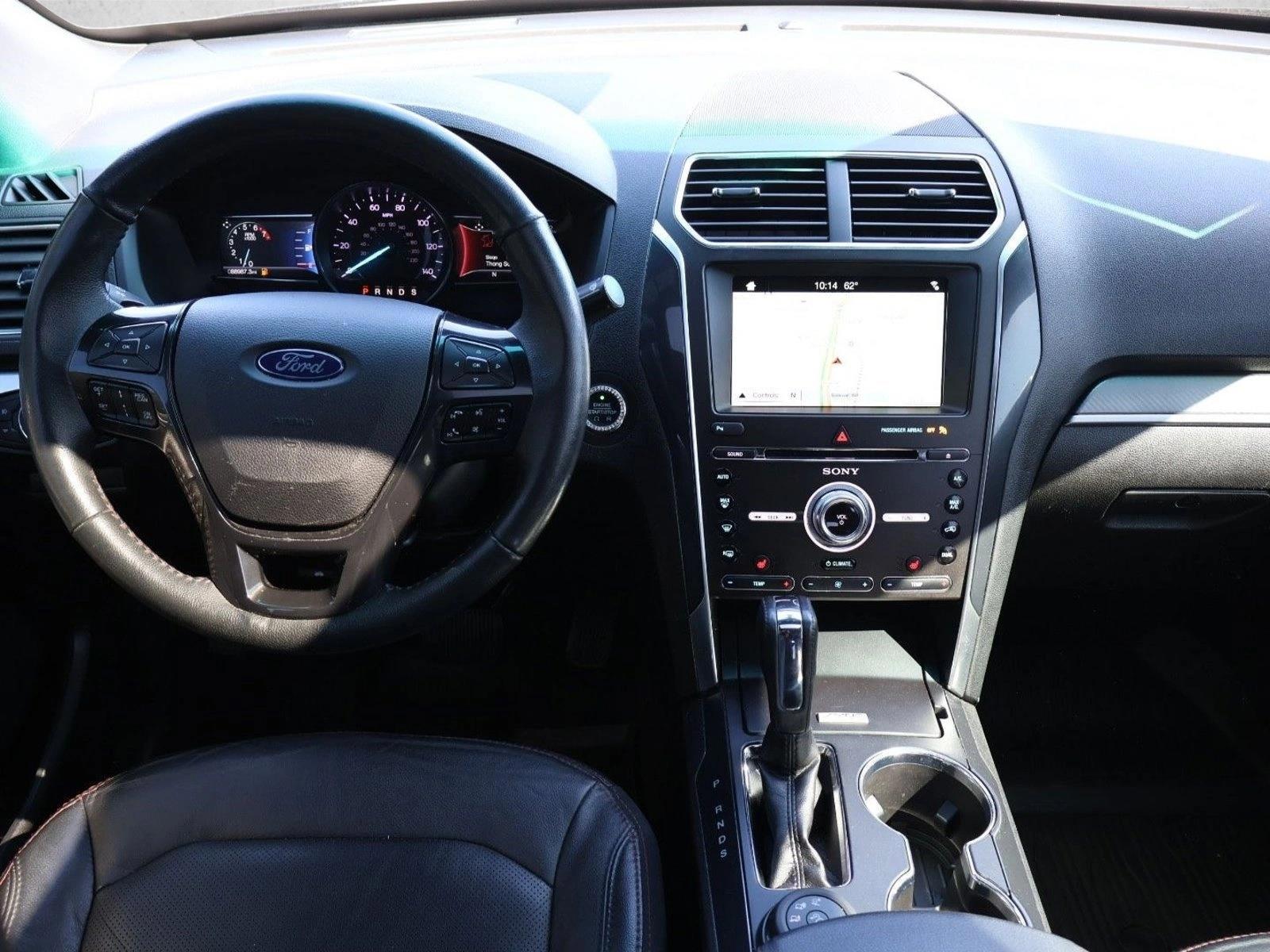 Thumbnail: 2018 Ford Explorer - 3