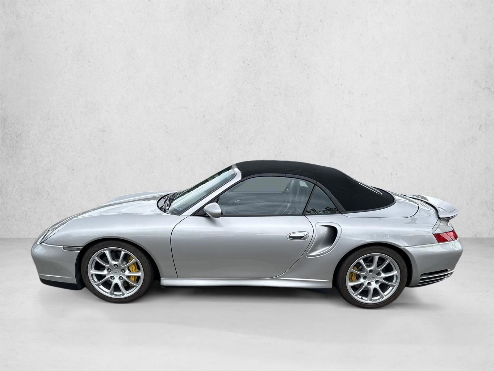 Thumbnail: 2004 Porsche 911 - 3
