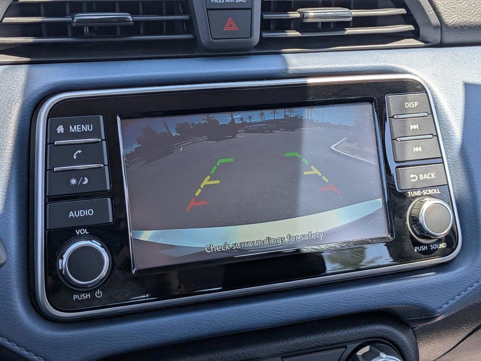 2025 Nissan Versa Sedan SV - Photo 18