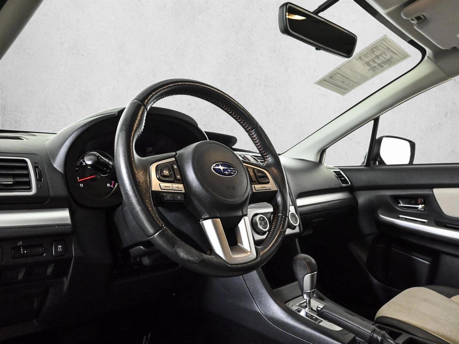 Thumbnail: 2017 Subaru Crosstrek - 3