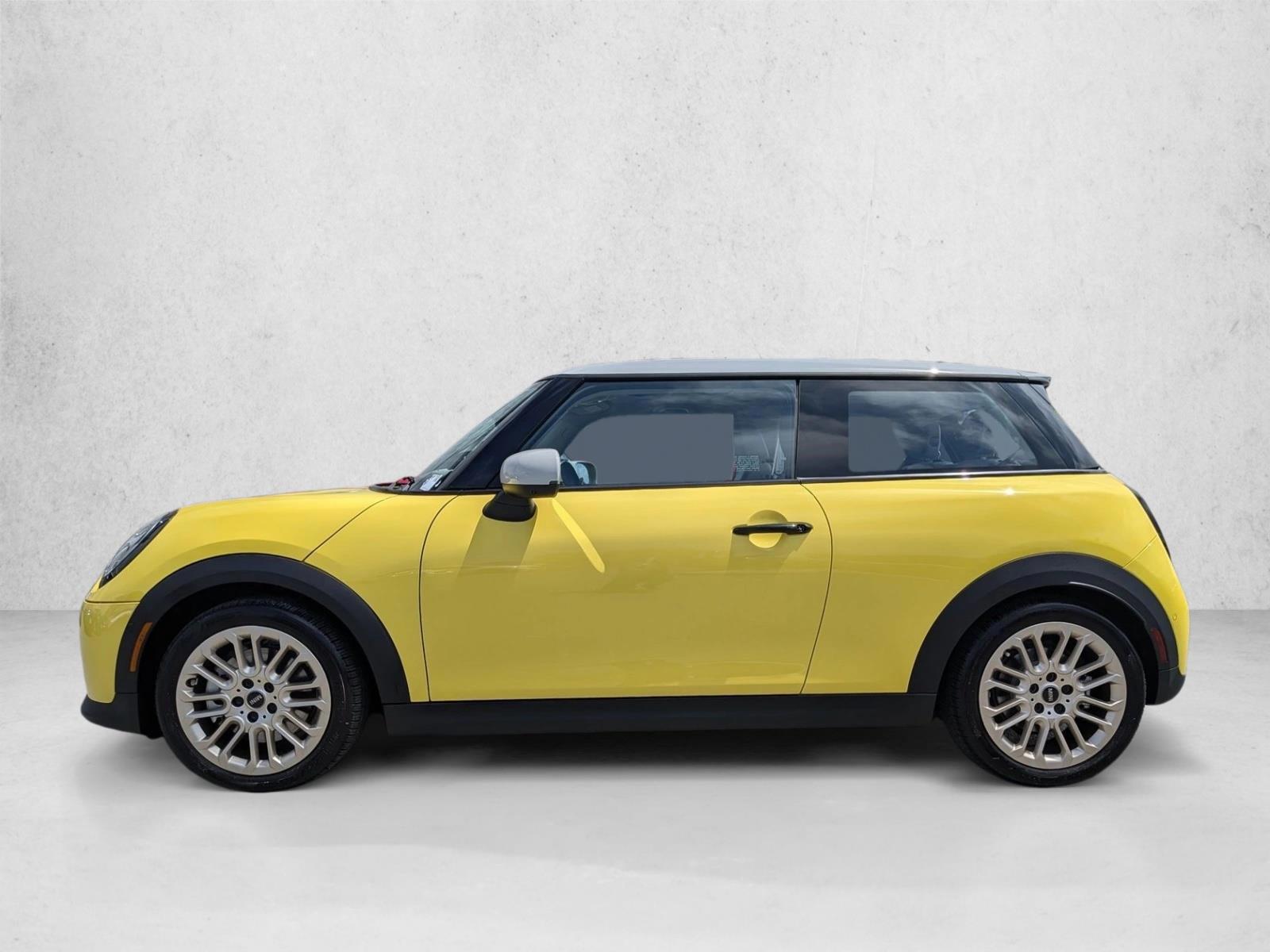 Thumbnail: 2025 MINI Cooper Hardtop - 2