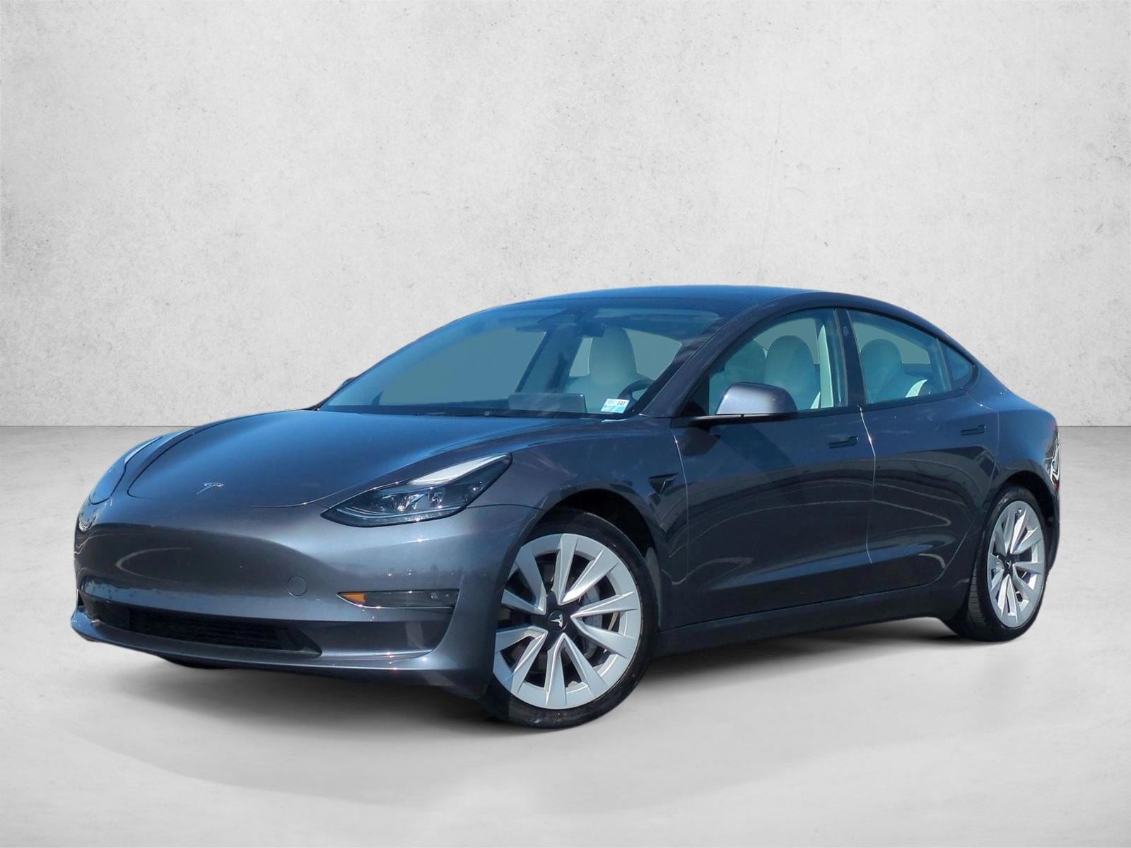 Thumbnail: 2023 Tesla Model 3 - 1