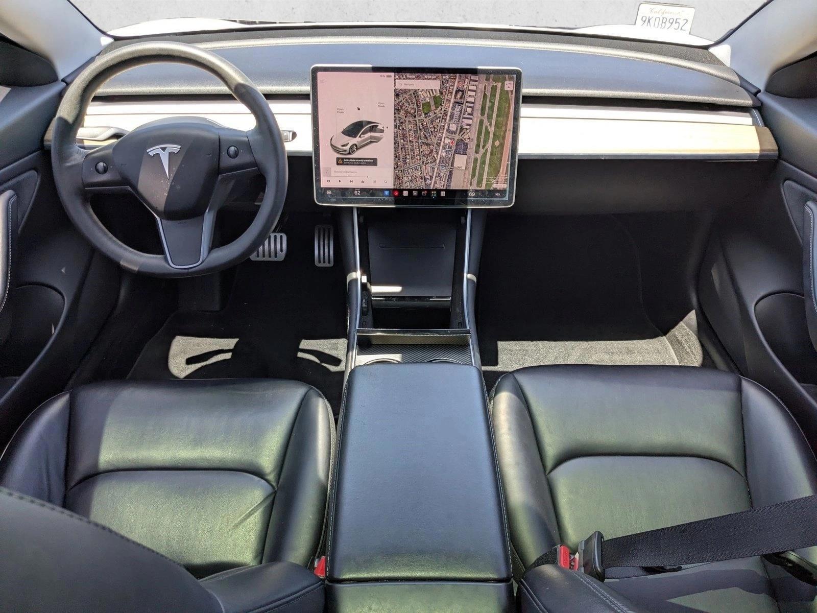 Thumbnail: 2019 Tesla Model 3 - 3