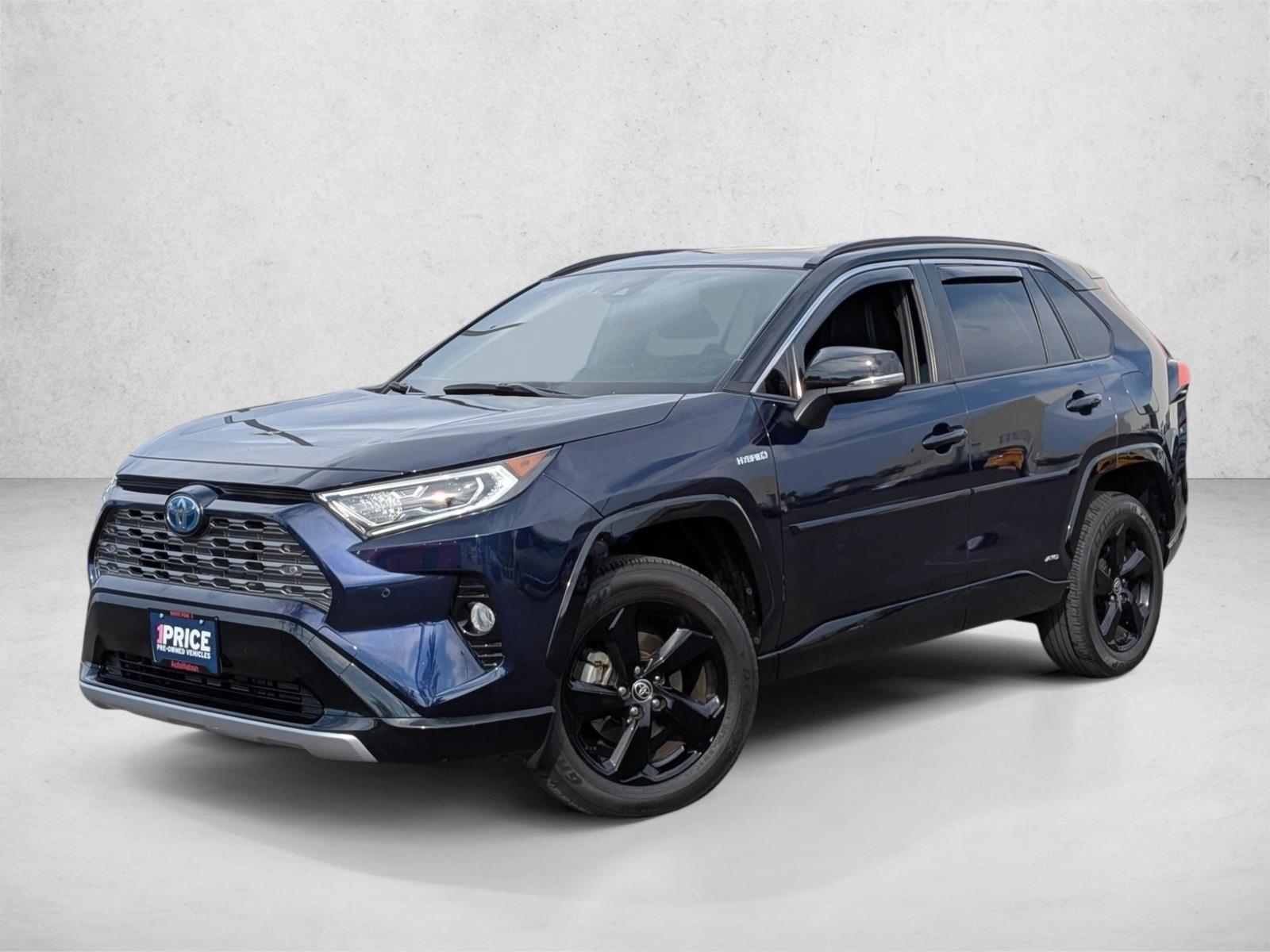Thumbnail: 2021 Toyota RAV4 - 1