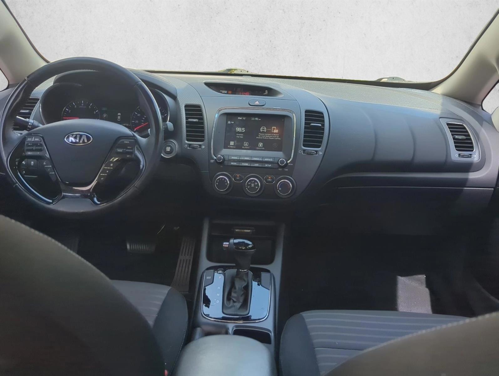 Thumbnail: 2018 Kia Forte - 3