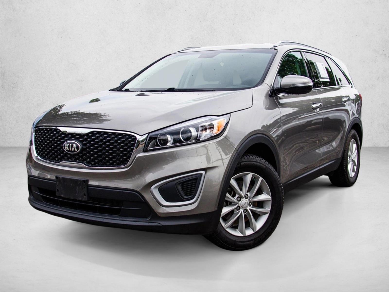 Thumbnail: 2017 Kia Sorento - 1