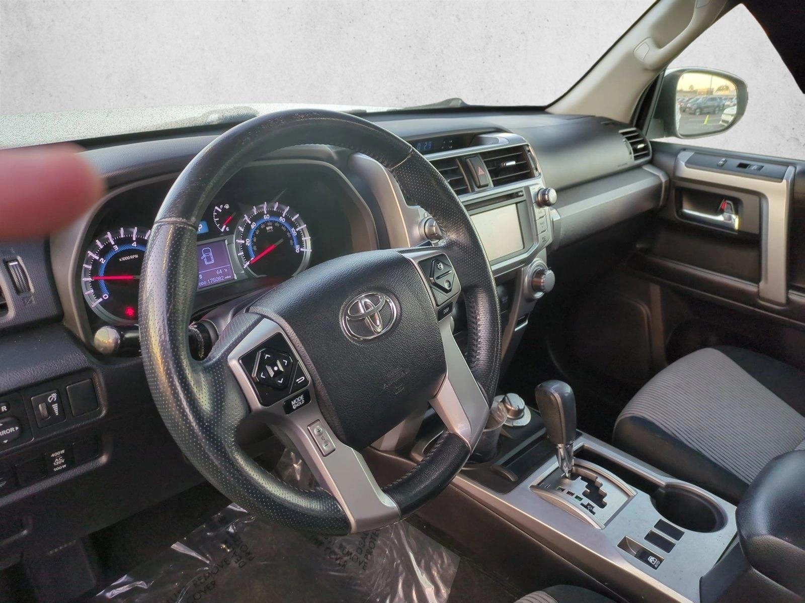 Thumbnail: 2015 Toyota 4Runner - 5