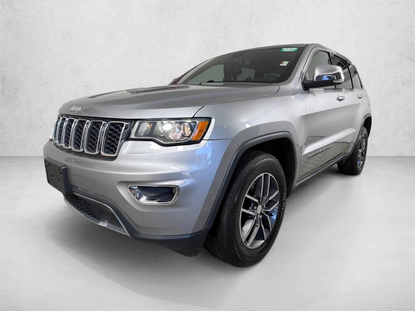 Thumbnail: 2017 Jeep Grand Cherokee - 1