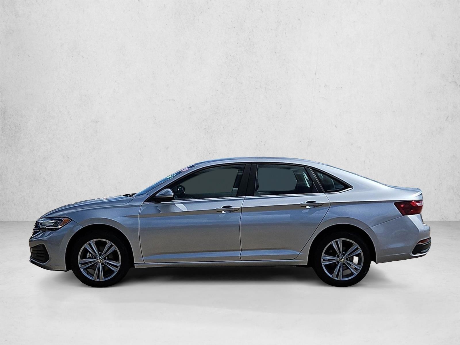 Thumbnail: 2024 Volkswagen Jetta - 2