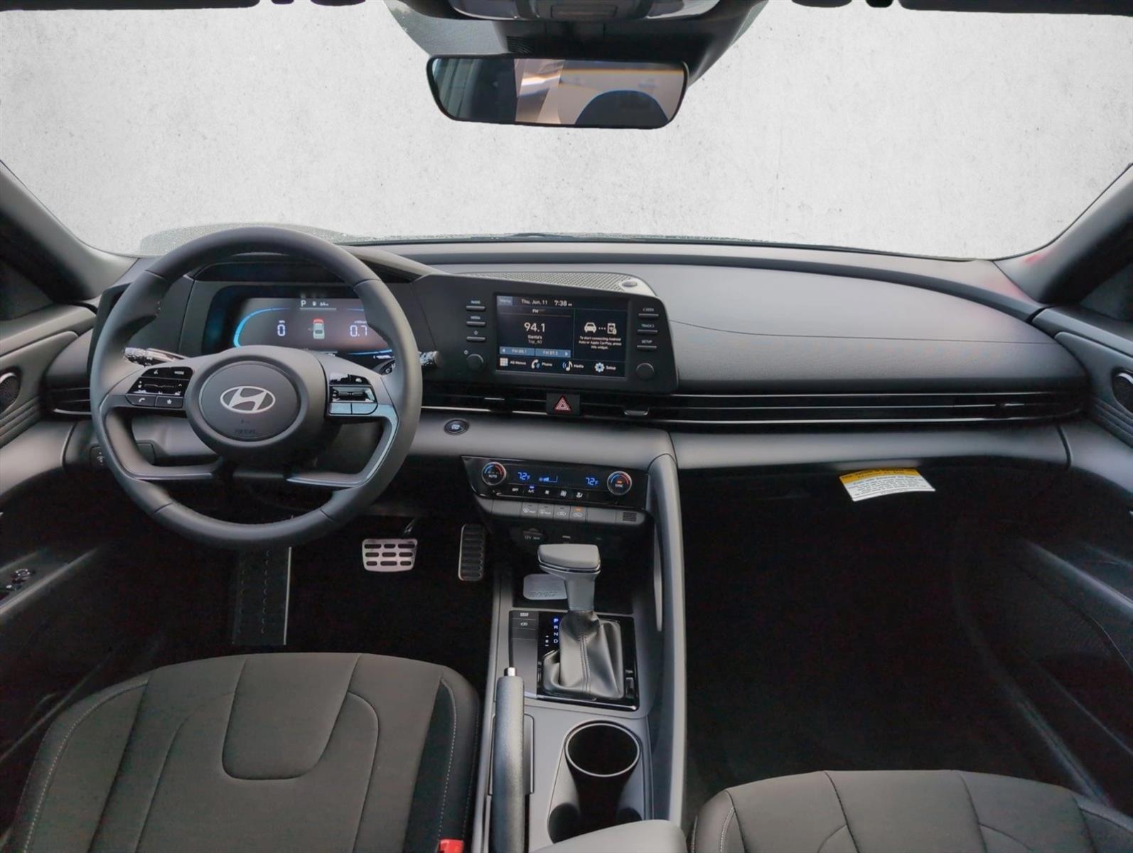 Thumbnail: 2026 Hyundai Elantra - 4