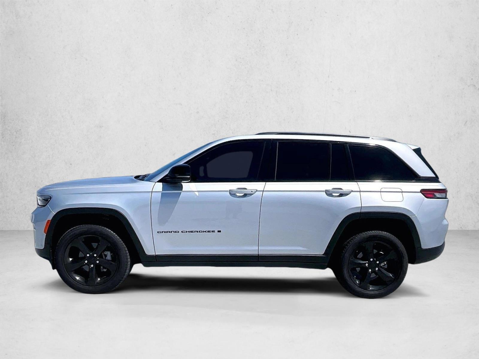 Thumbnail: 2025 Jeep Grand Cherokee - 2