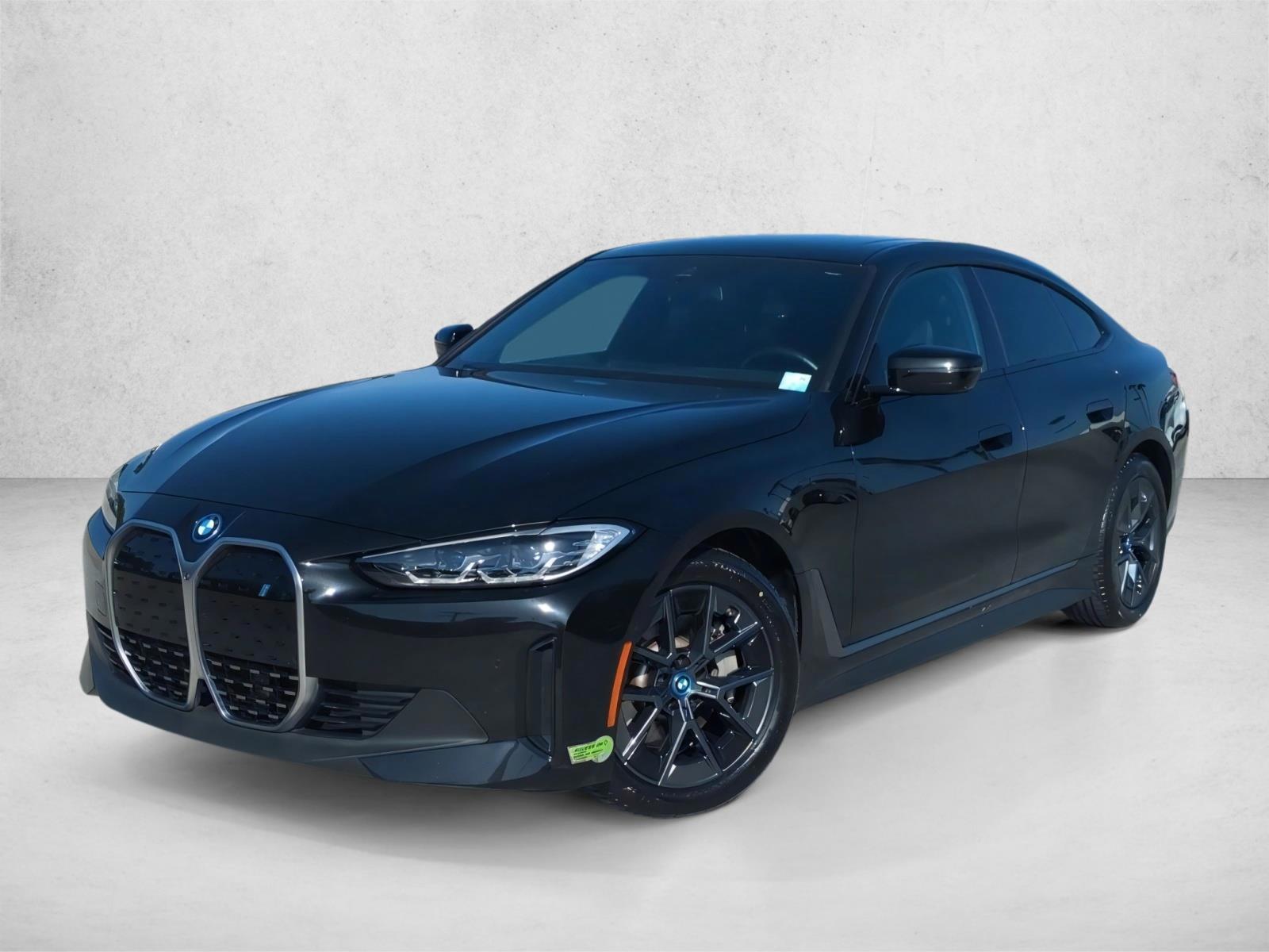 2023 BMW i4 eDrive40's photo