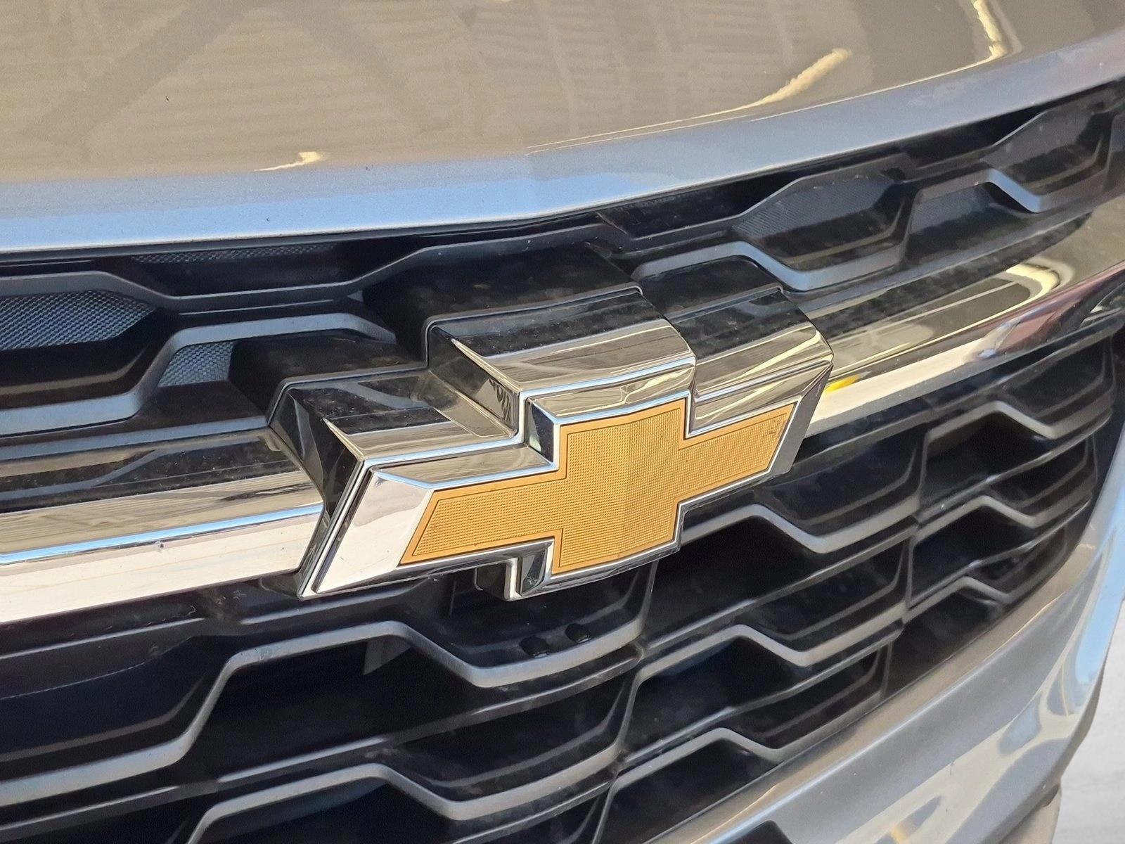 2025 Chevrolet Trax LT - Photo 30