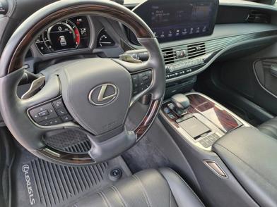 2021 Lexus LS