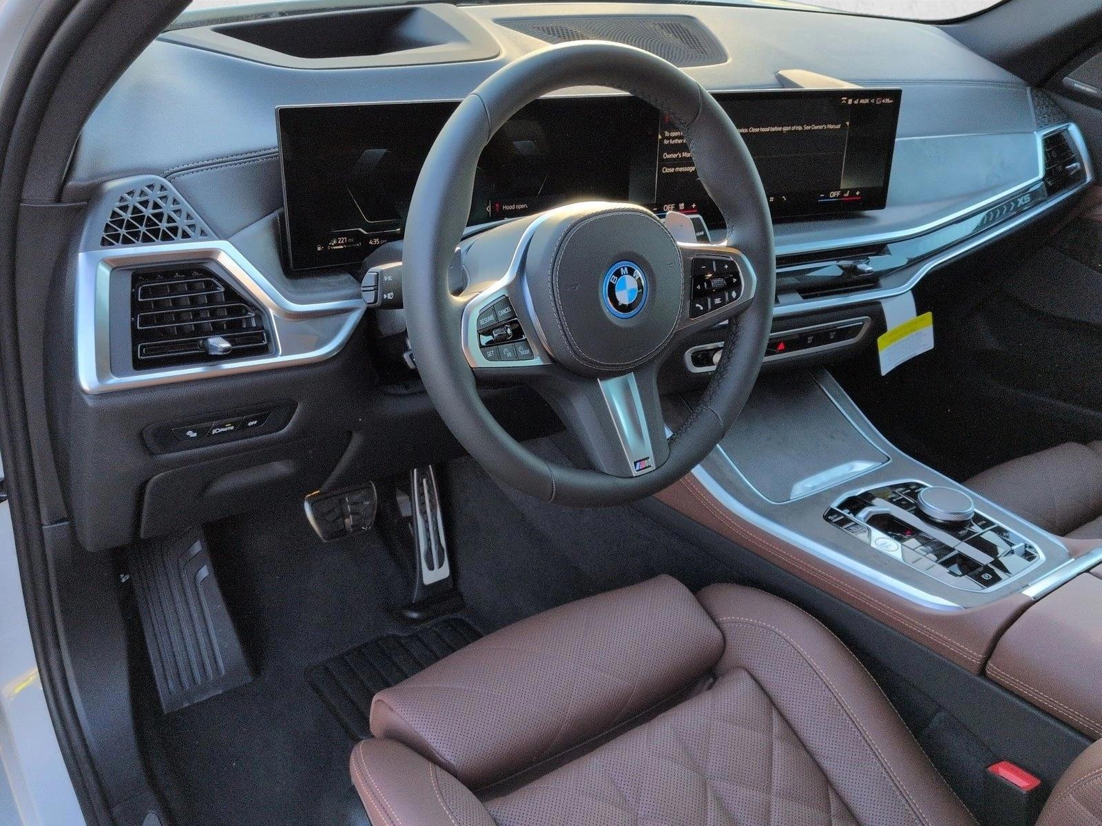 Thumbnail: 2026 BMW X5 - 3