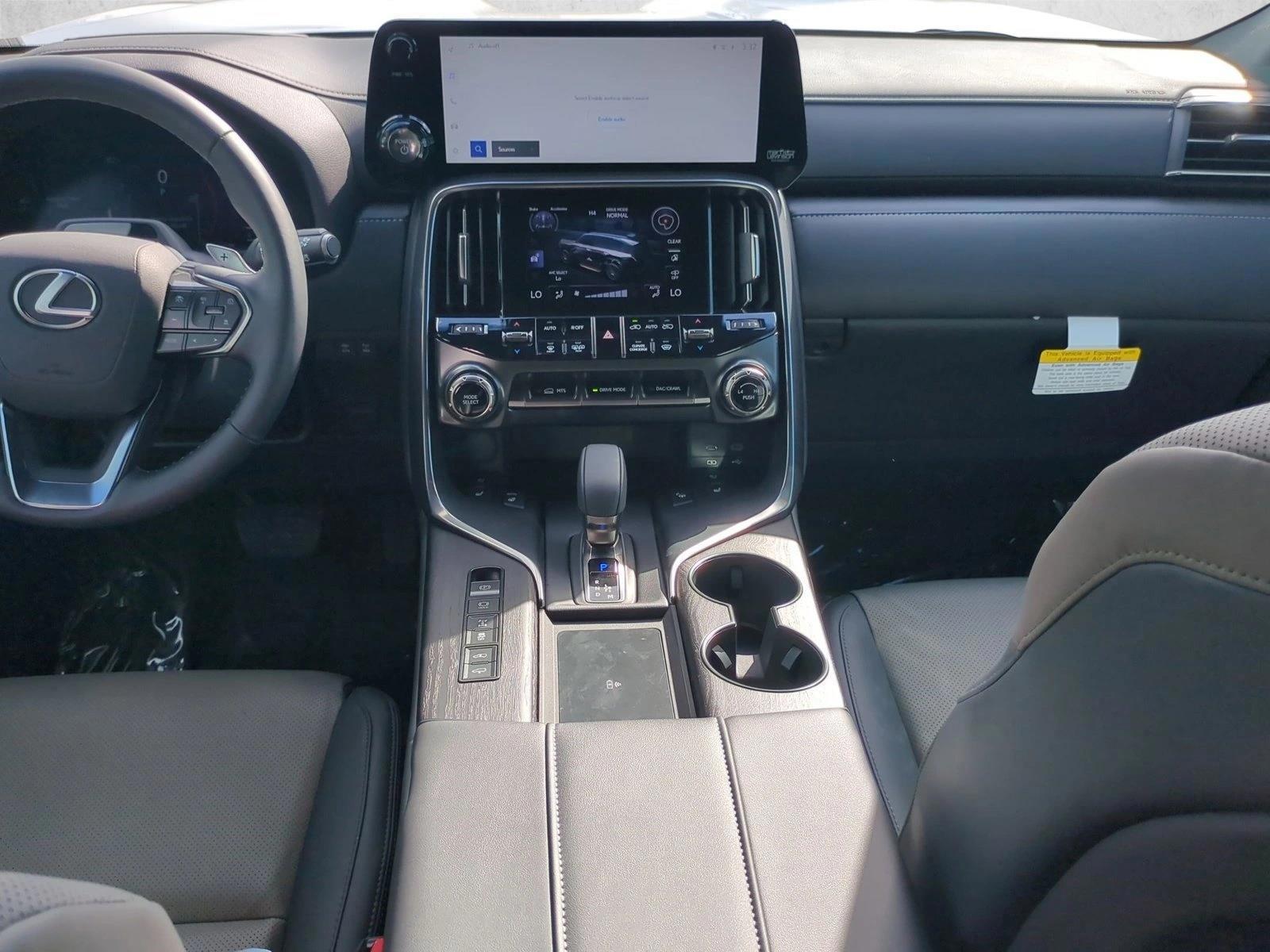 Thumbnail: 2025 Lexus LX - 3