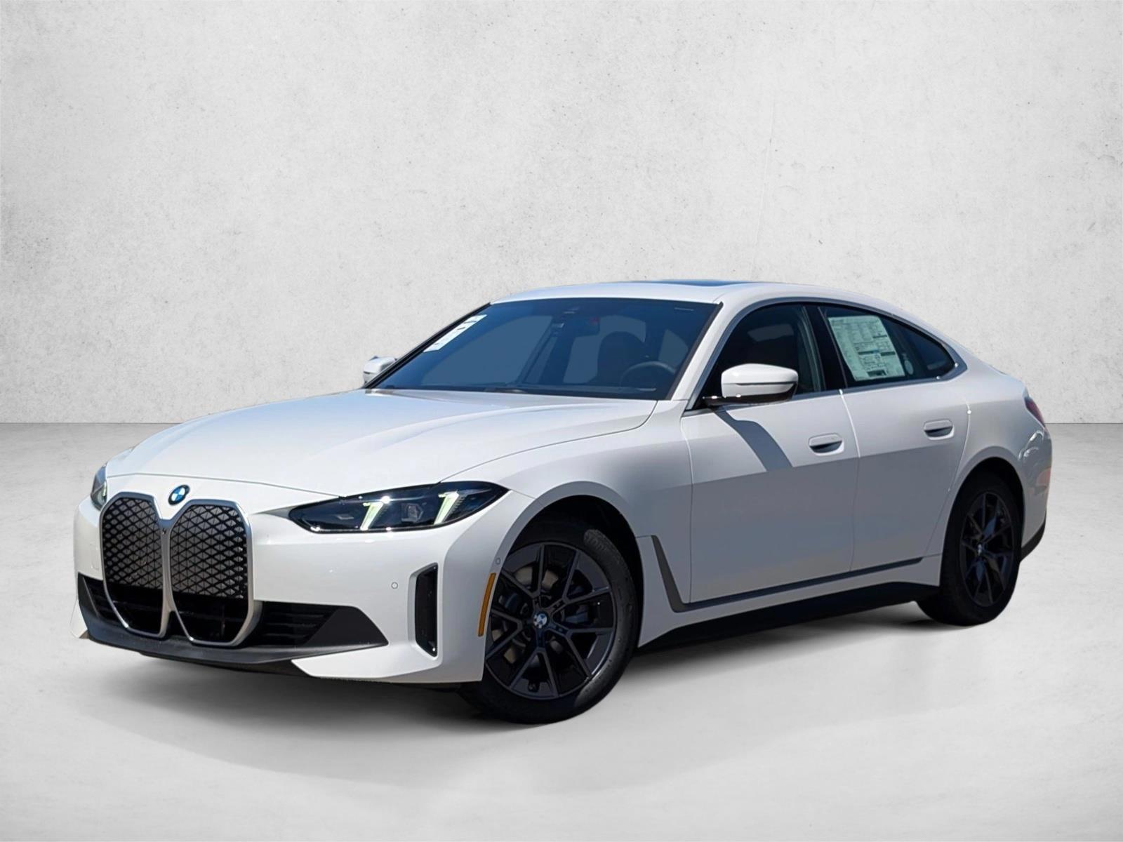 Thumbnail: 2026 BMW i4 - 1