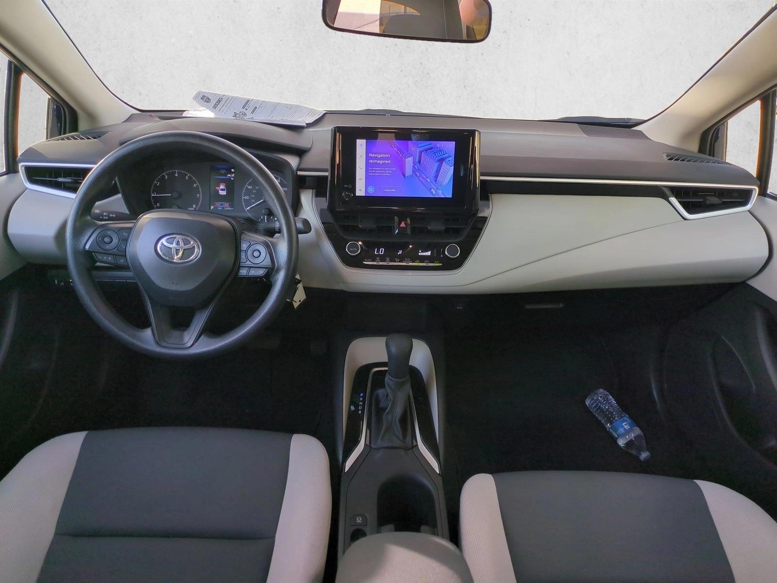 Thumbnail: 2025 Toyota Corolla - 4