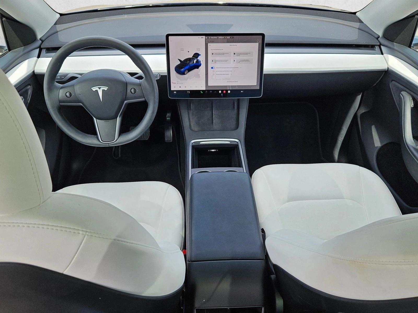 Thumbnail: 2024 Tesla Model Y - 3