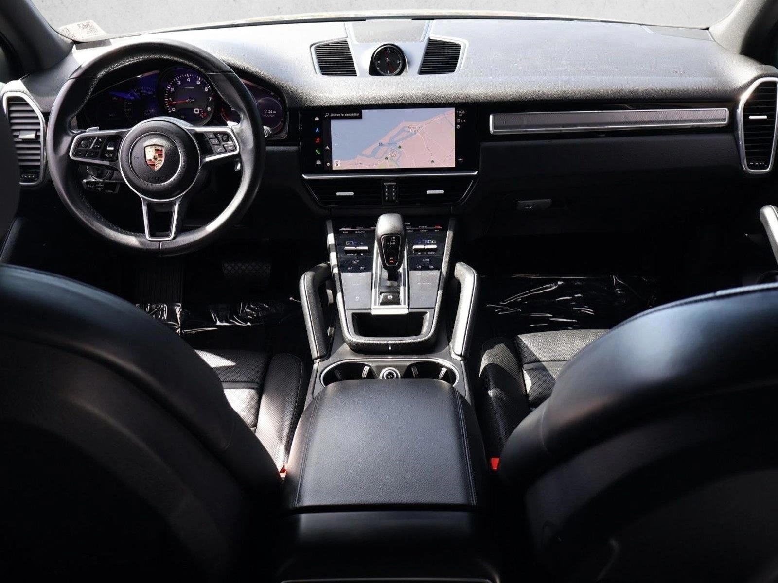 Thumbnail: 2023 Porsche Cayenne - 4