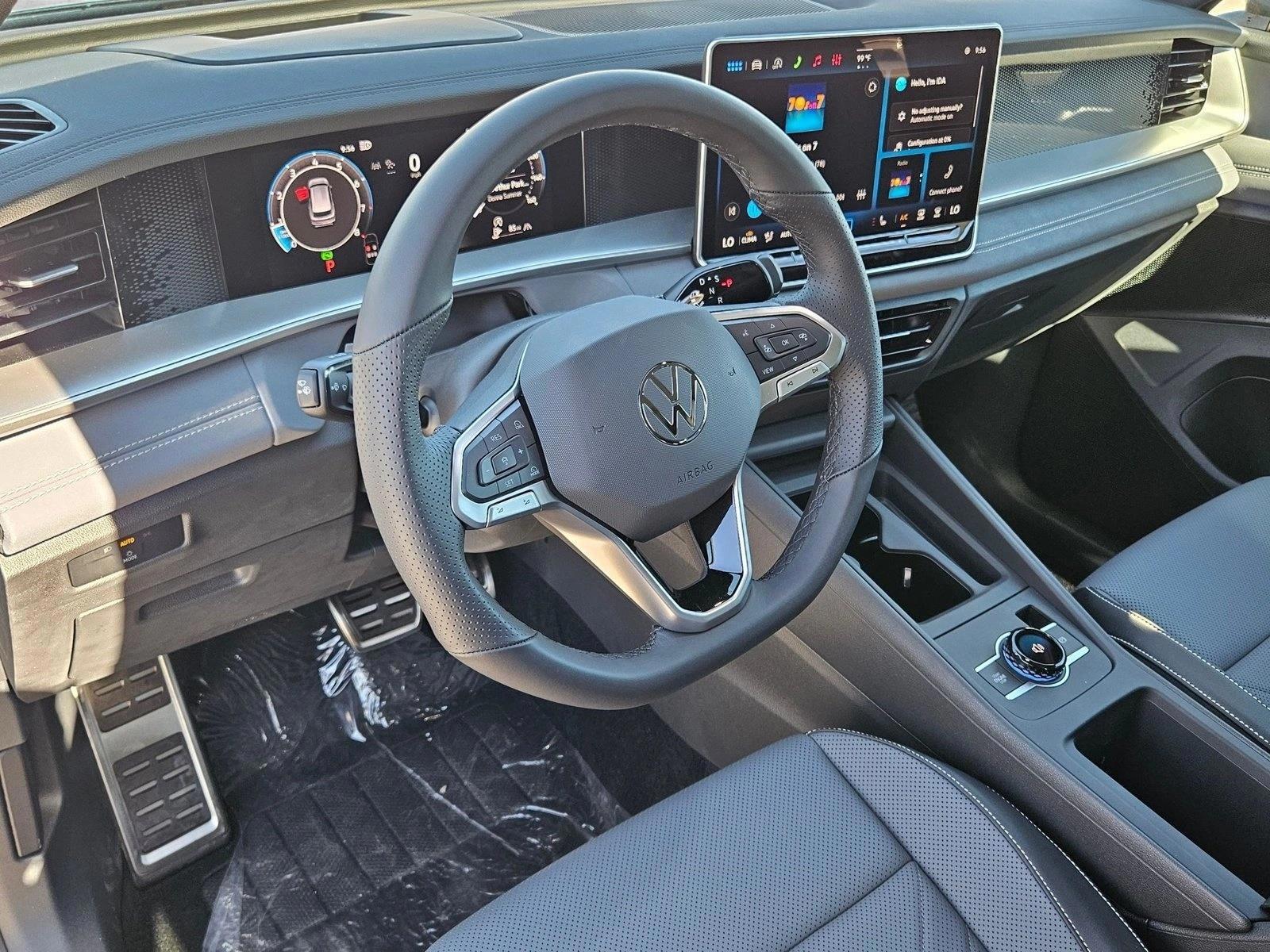 Thumbnail: 2026 Volkswagen Tiguan - 3