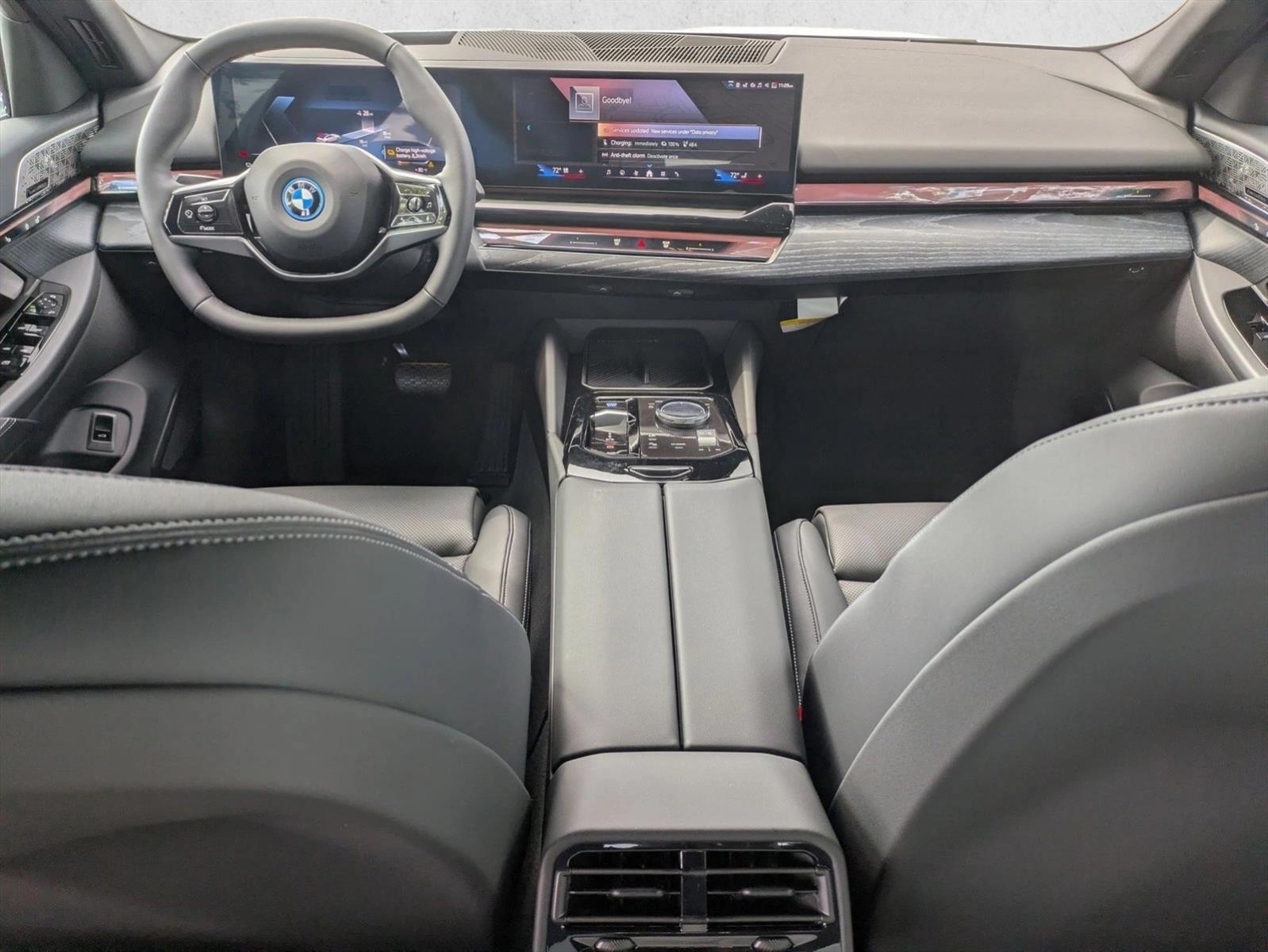 Thumbnail: 2027 BMW i5 - 3