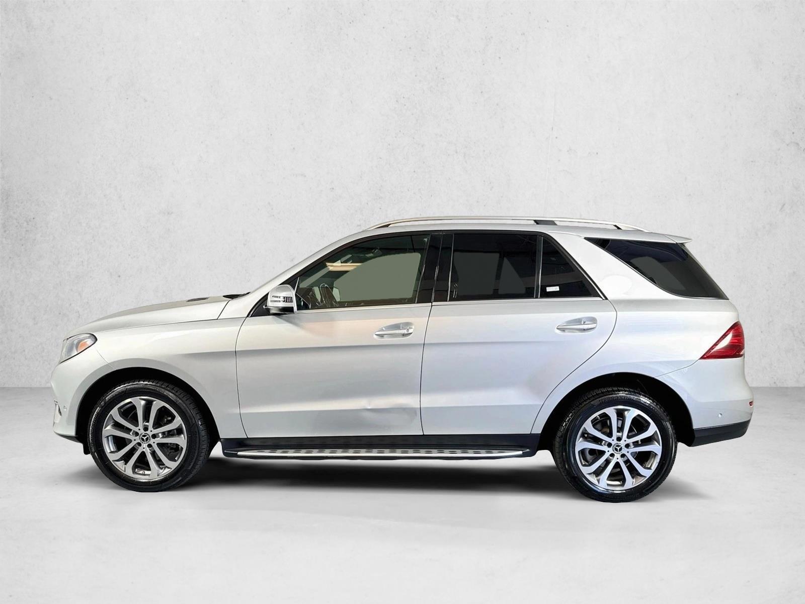 Thumbnail: 2018 Mercedes-Benz GLE - 2