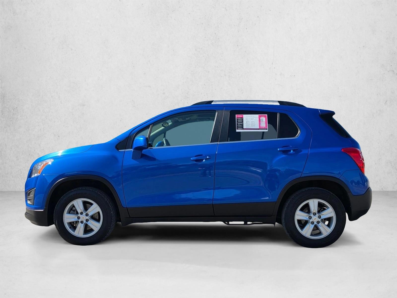 Thumbnail: 2016 Chevrolet Trax - 2