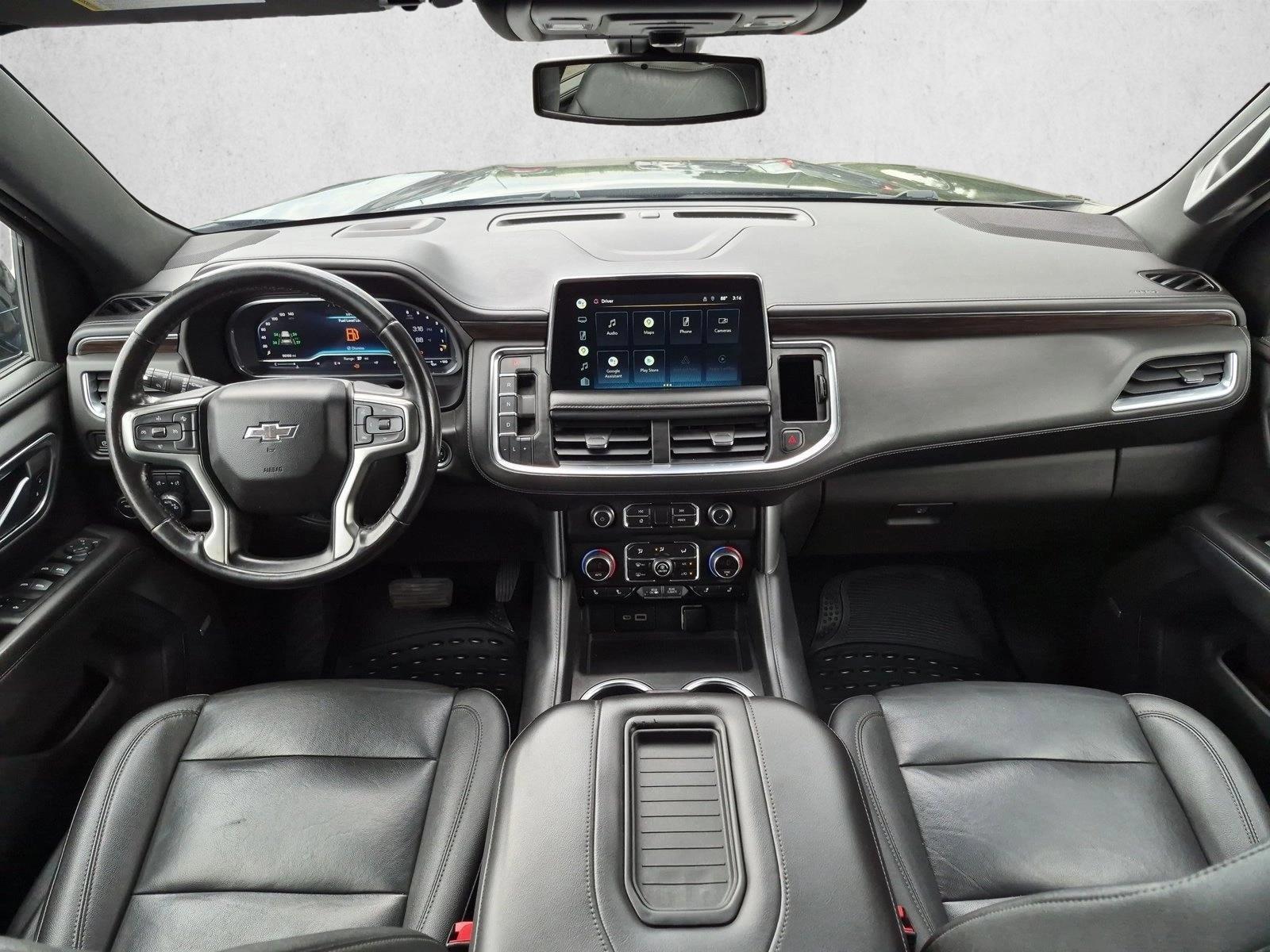 Thumbnail: 2022 Chevrolet Suburban - 3