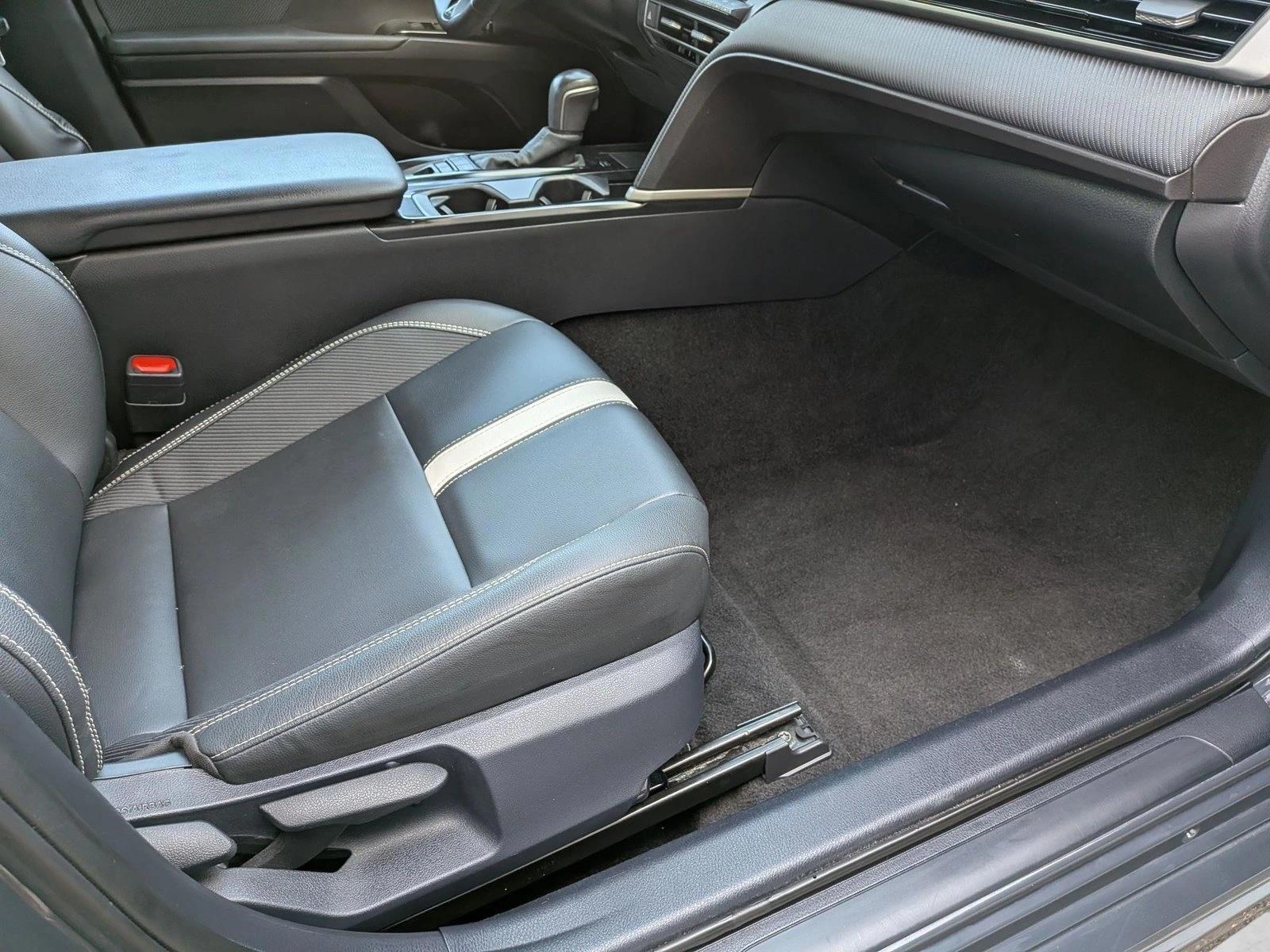 Thumbnail: 2025 Toyota Camry - 4