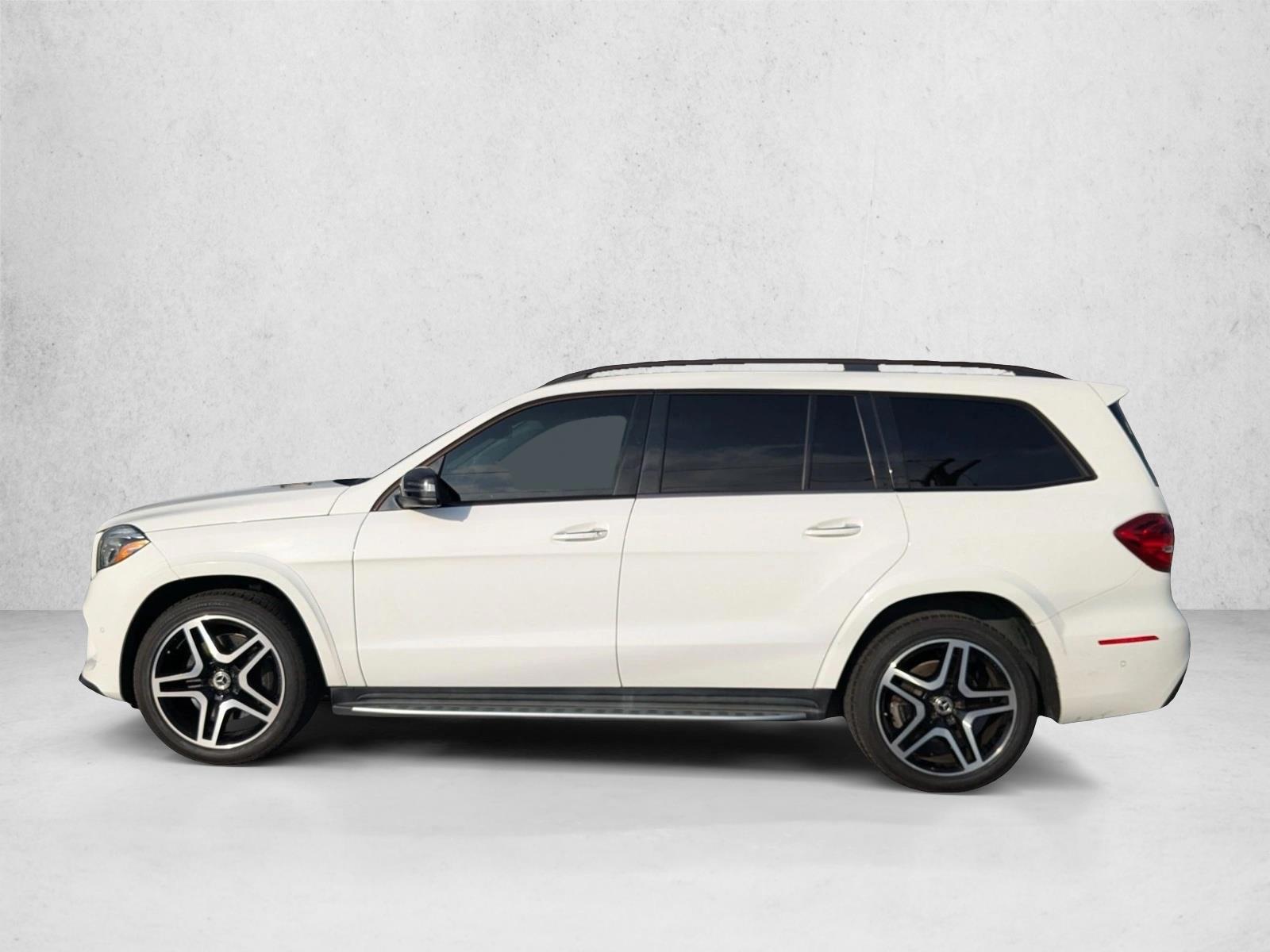 Thumbnail: 2018 Mercedes-Benz GLS - 2