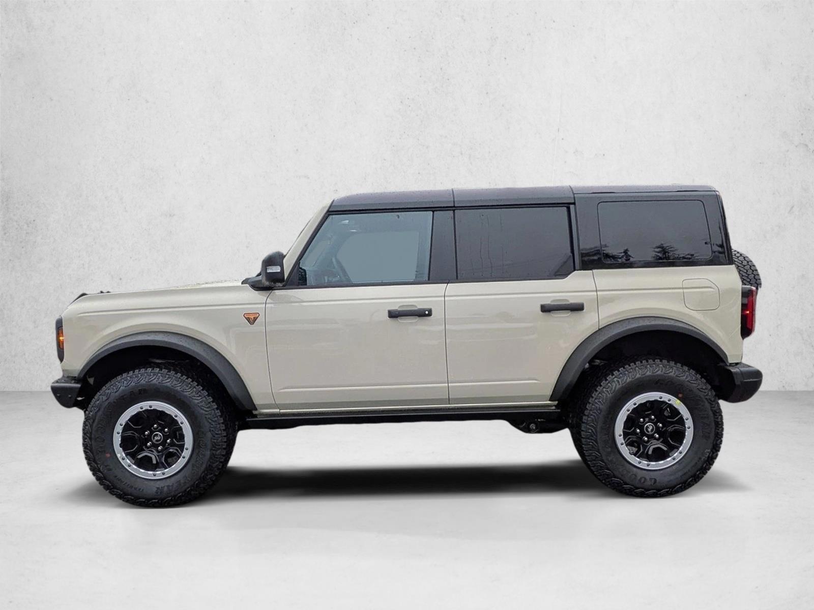 Thumbnail: 2025 Ford Bronco - 2