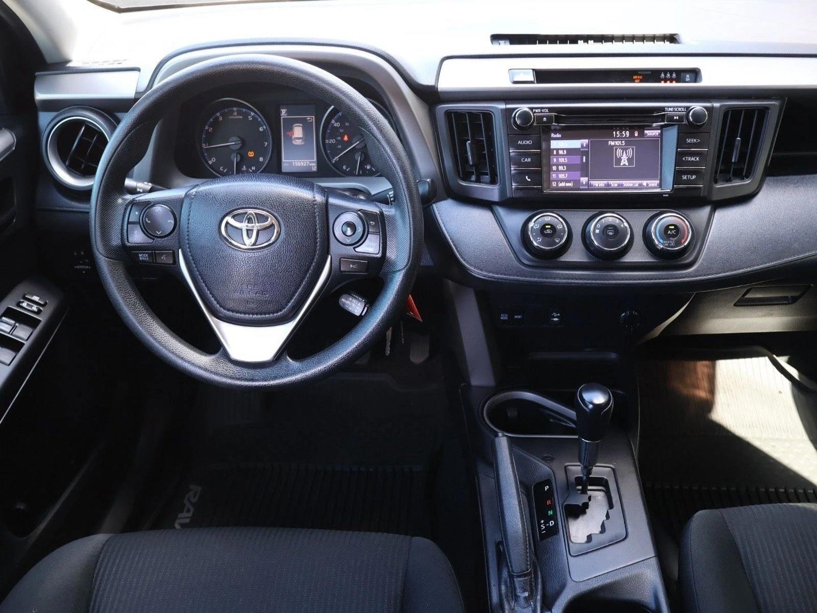 Thumbnail: 2018 Toyota RAV4 - 4