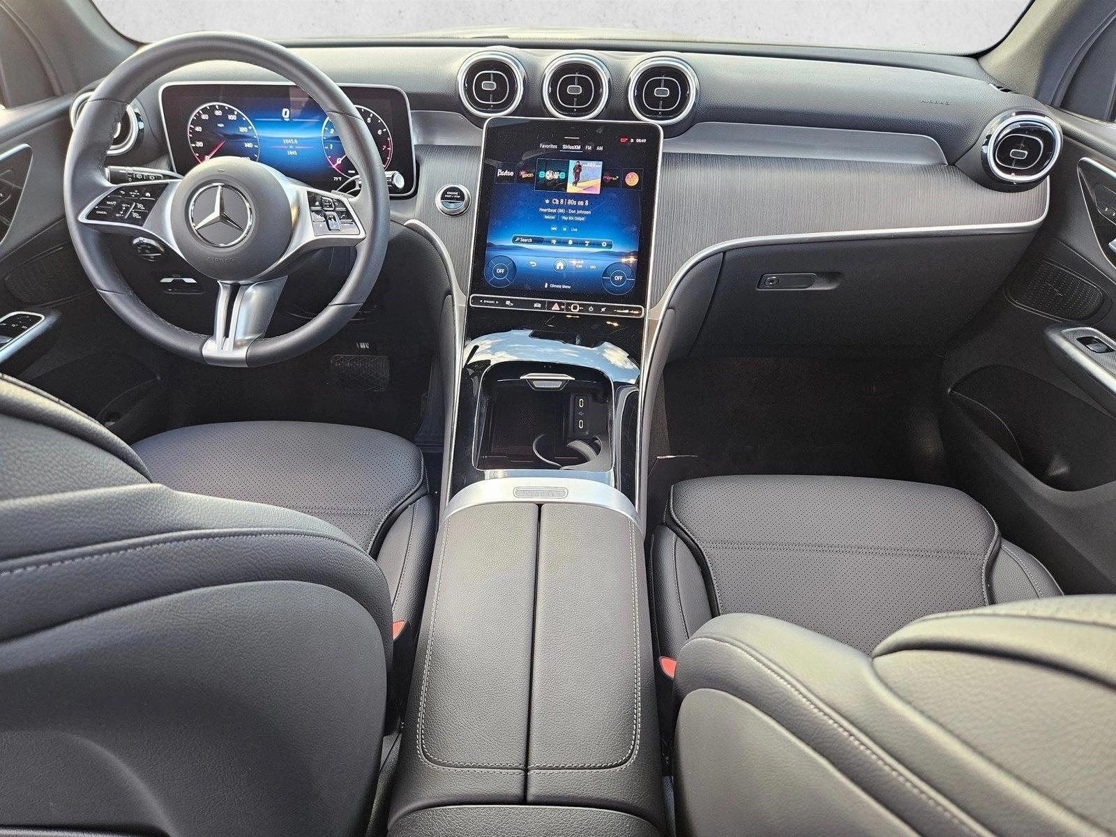 Thumbnail: 2025 Mercedes-Benz GLC - 3