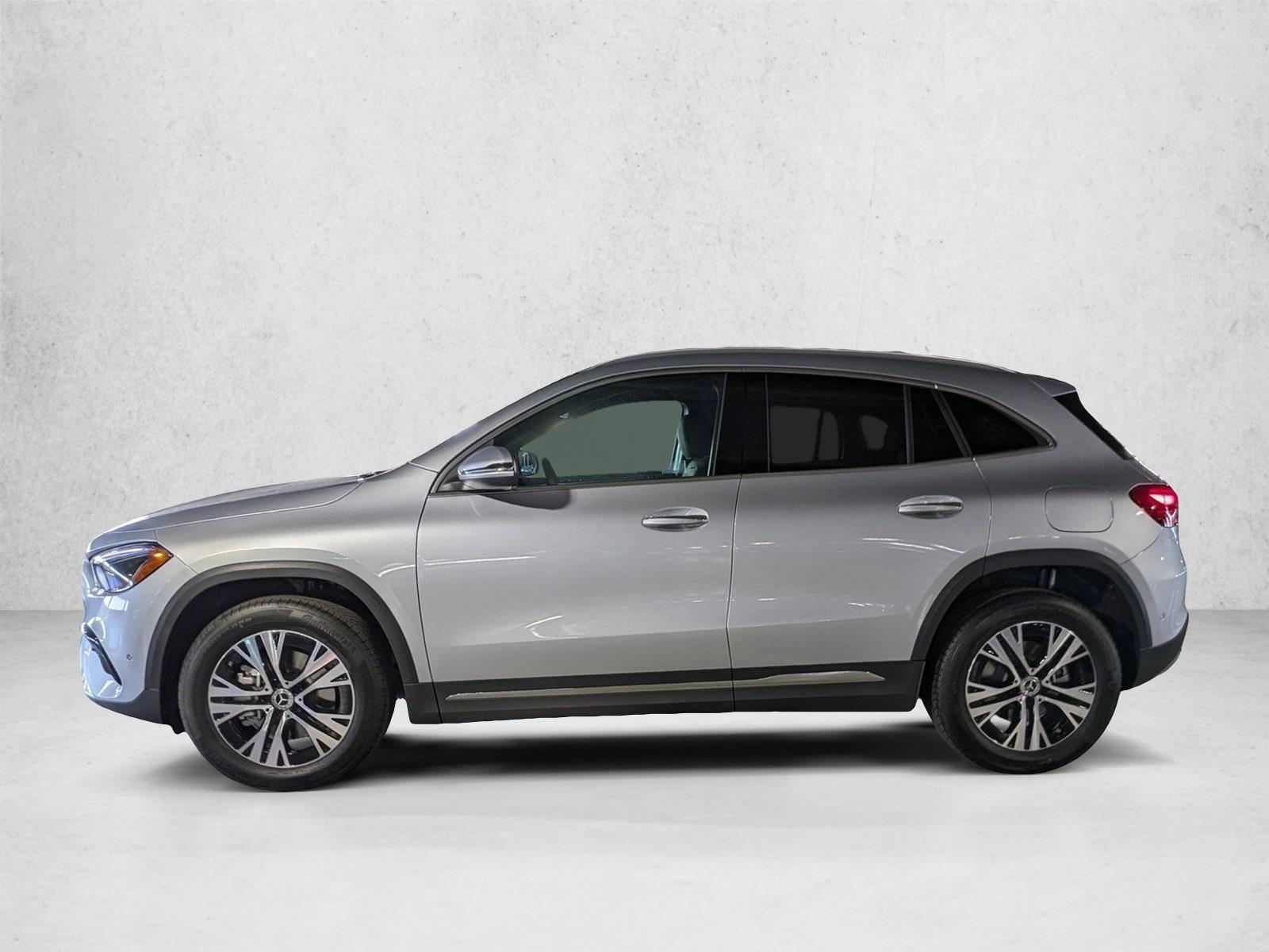Thumbnail: 2026 Mercedes-Benz GLA - 2