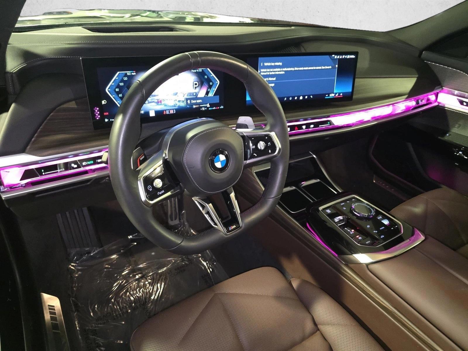 Thumbnail: 2025 BMW 7 Series - 4