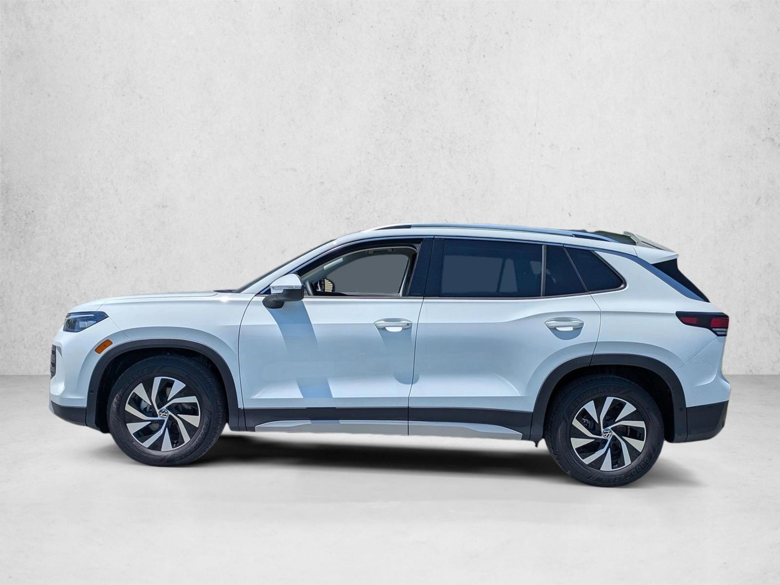 Thumbnail: 2026 Volkswagen Tiguan - 2