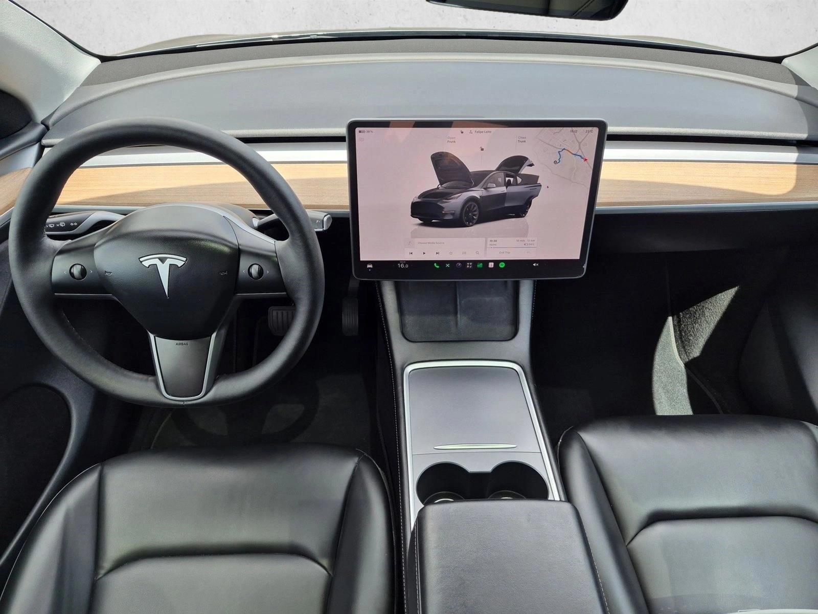 Thumbnail: 2023 Tesla Model Y - 3