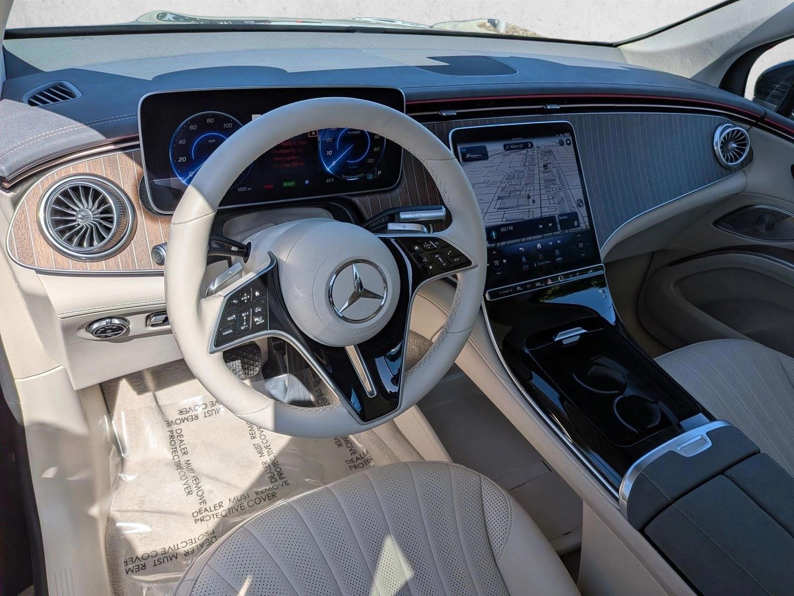 Thumbnail: 2023 Mercedes-Benz EQS - 3