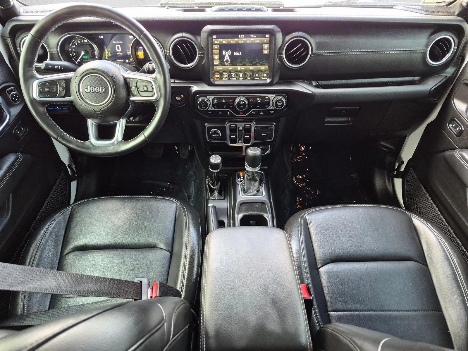 Thumbnail: 2022 Jeep Wrangler - 3