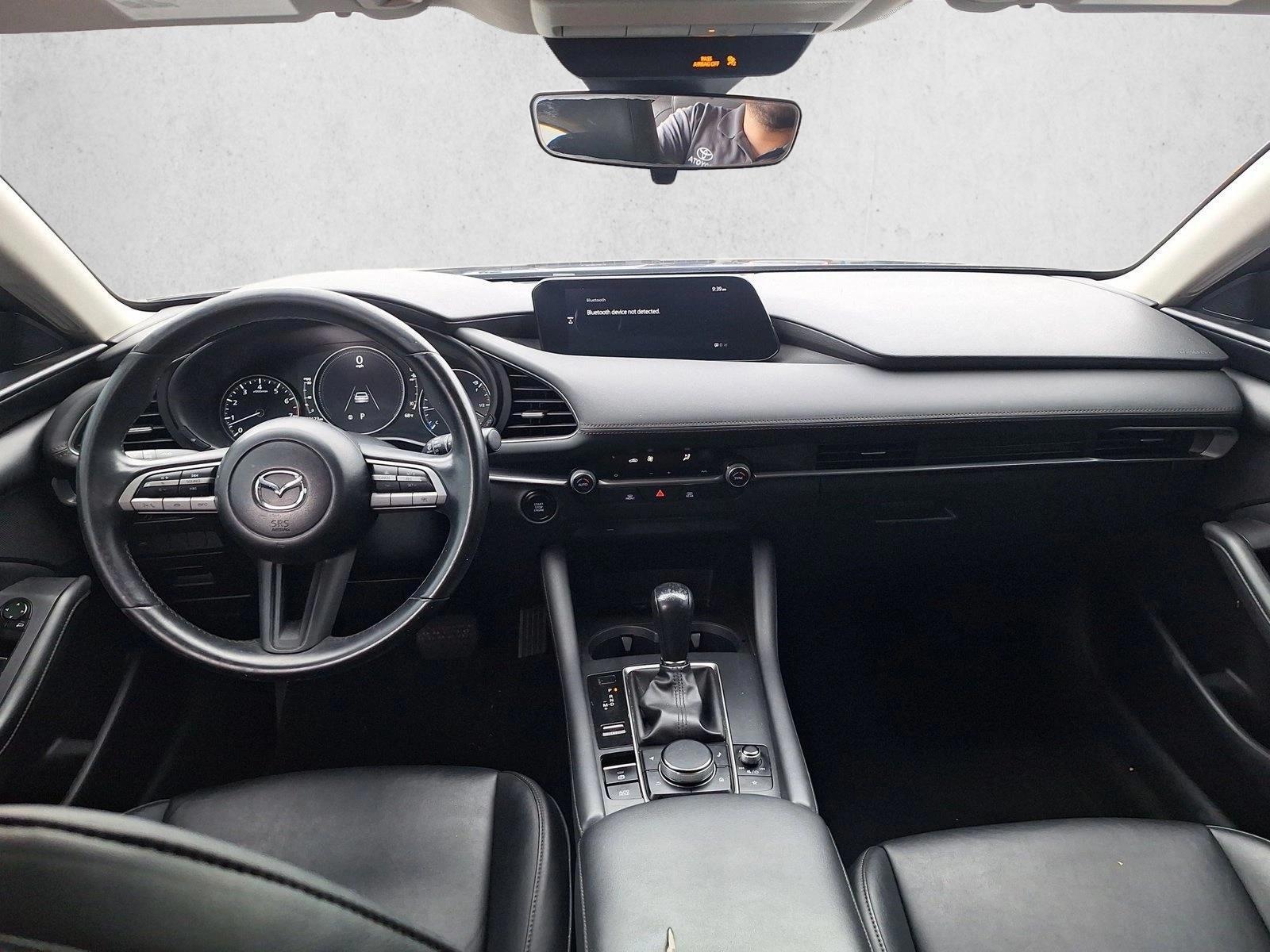 Thumbnail: 2021 Mazda Mazda3 - 3