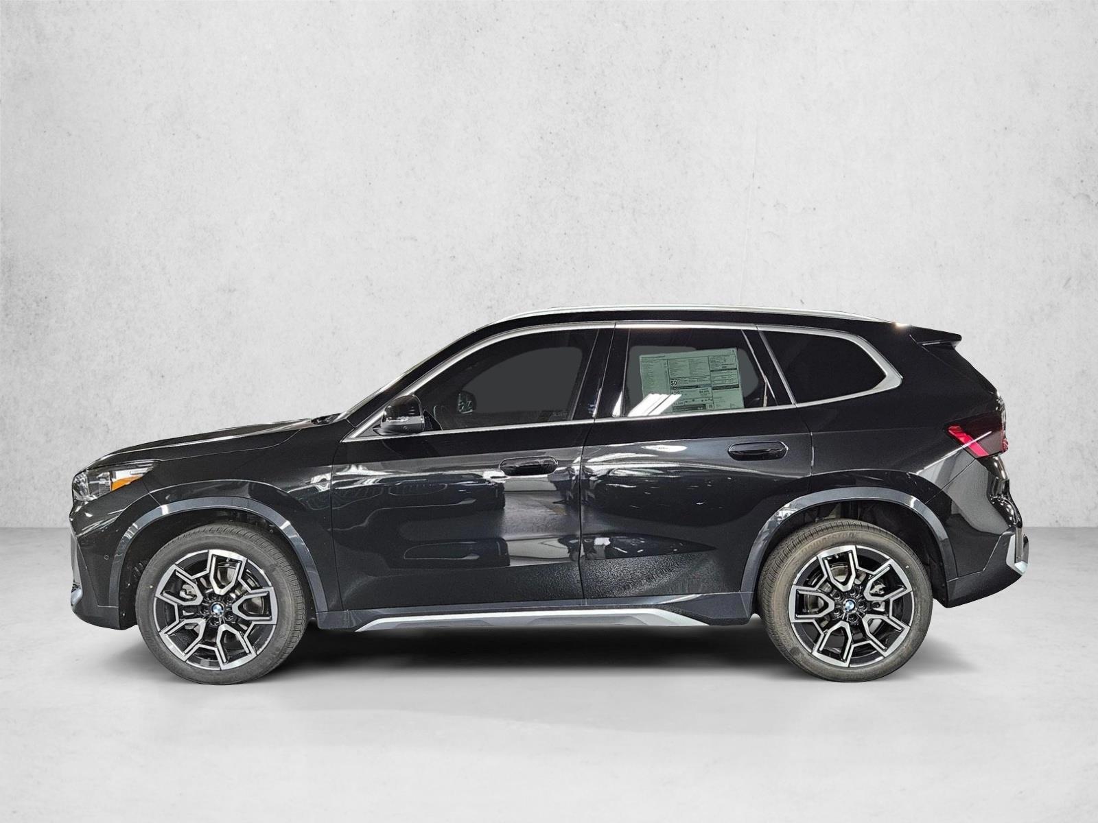 Thumbnail: 2026 BMW X1 - 2
