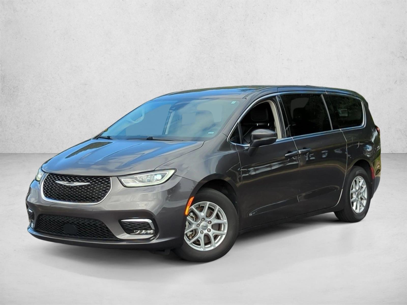 Thumbnail: 2023 Chrysler Pacifica - 1