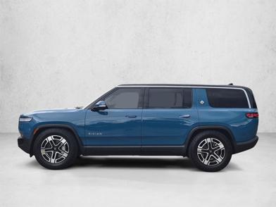 2024 Rivian R1S