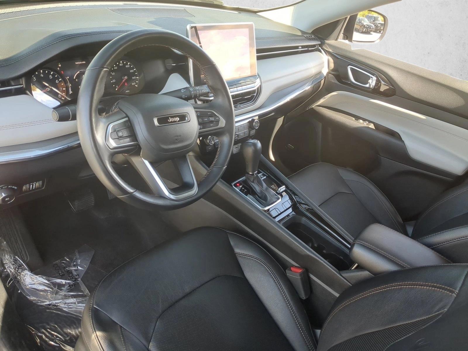 Thumbnail: 2022 Jeep Compass - 3
