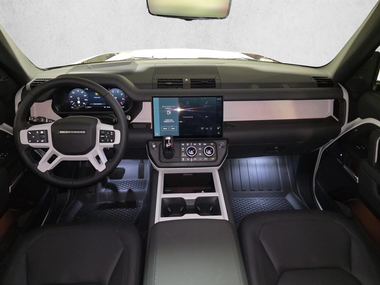 Thumbnail: 2026 Land Rover Defender - 3