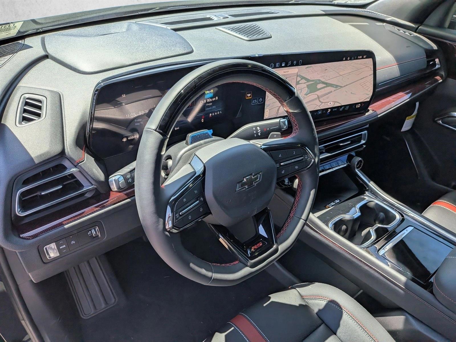Thumbnail: 2026 Chevrolet Traverse - 3