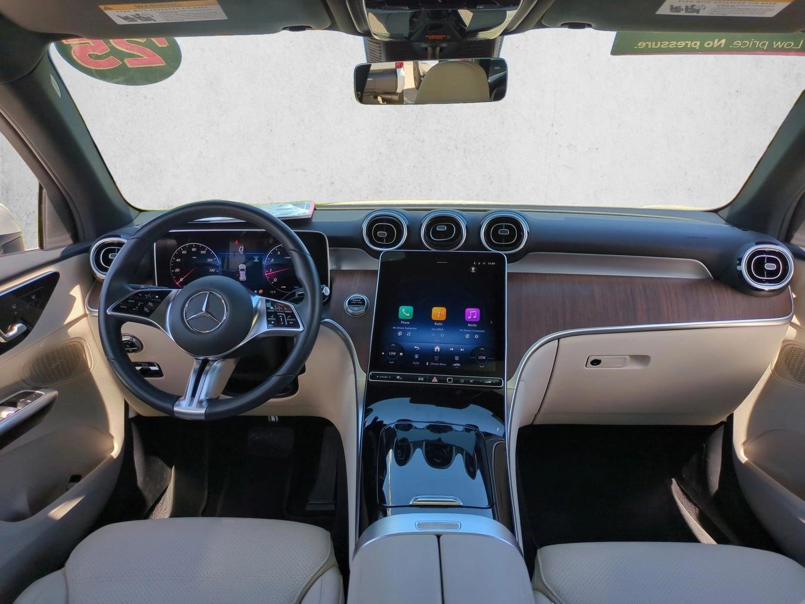 Thumbnail: 2025 Mercedes-Benz GLC - 3