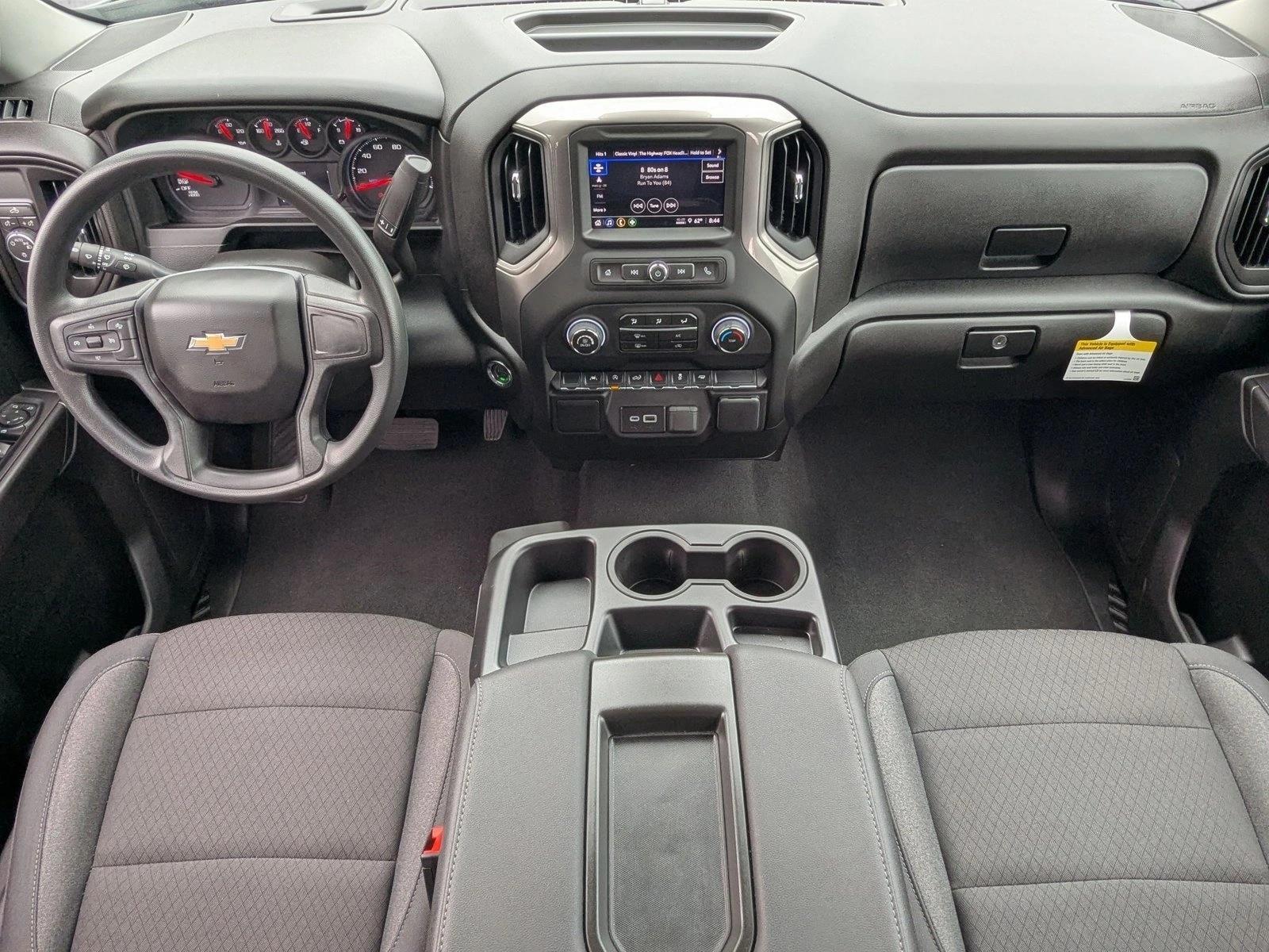 Thumbnail: 2026 Chevrolet Silverado 1500 - 4