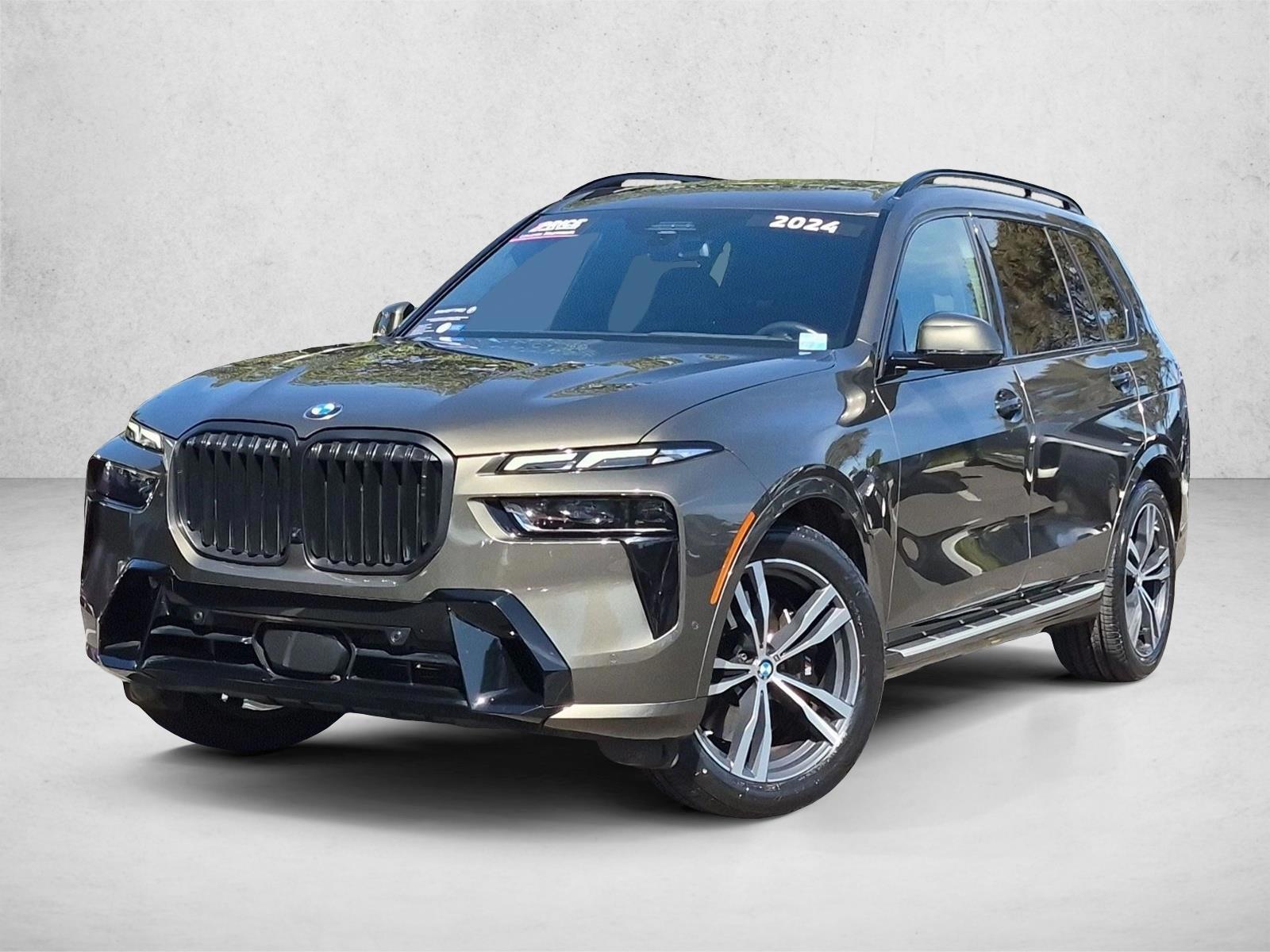 Thumbnail: 2024 BMW X7 - 1